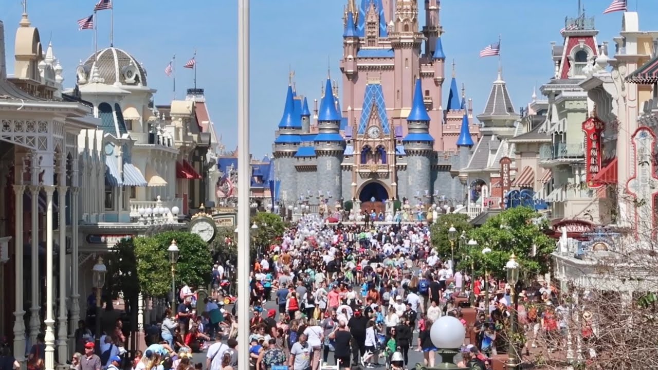 Disney World Spring Break At Magic Kingdom Is BUSY ! NEW Merchandise- Long Wait Times & Line Cutters